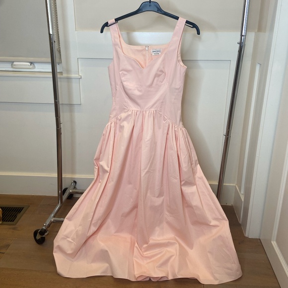 ALEXANDER MCQUEEN Sweetheart-Neck Sleeveless Gathered Midi Dress